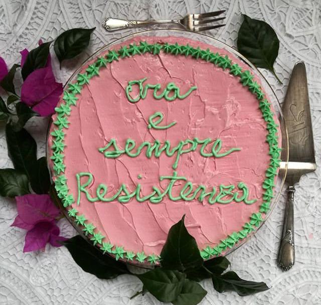 Foto (e torta) di Guerrilla Cakes